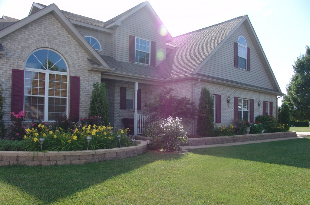 Is Landscaping Worth the Investment? Hanson Landscape